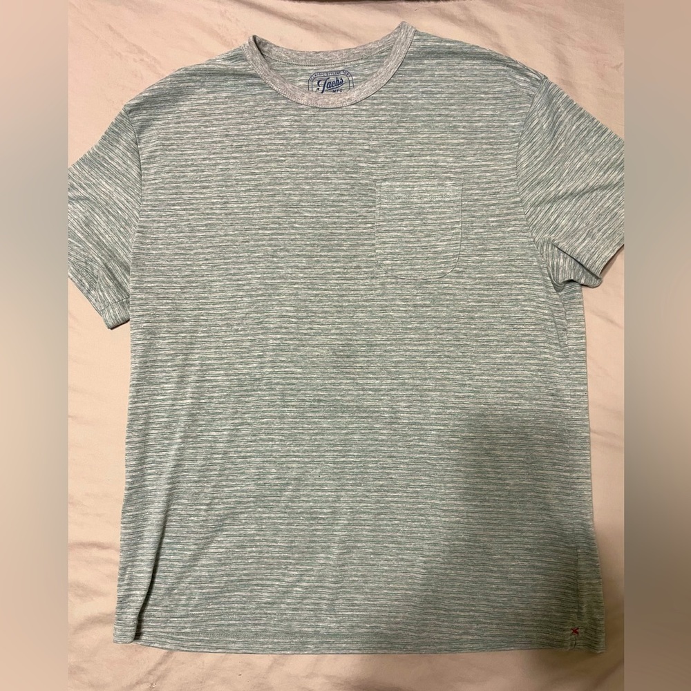 Jach’s mfg  size L green/gray striped tee